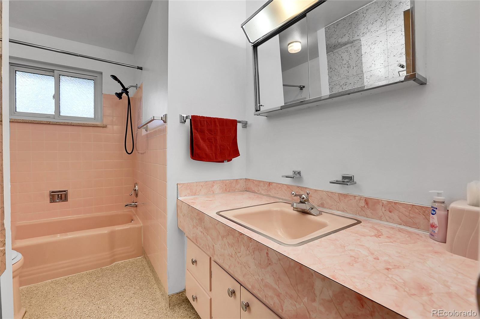 6984 Owens Street Arvada CO 80004