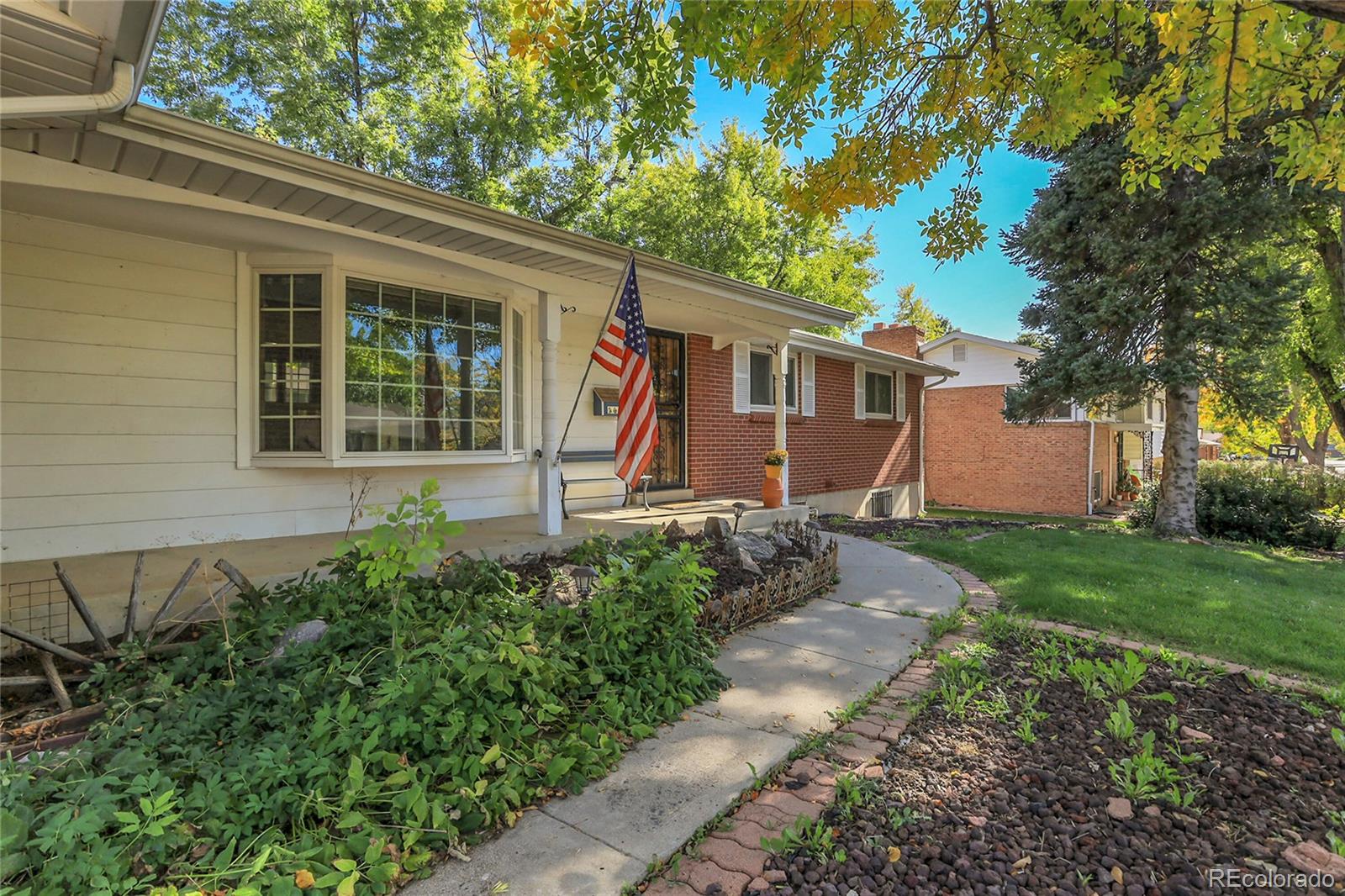 6984 Owens Street Arvada CO 80004