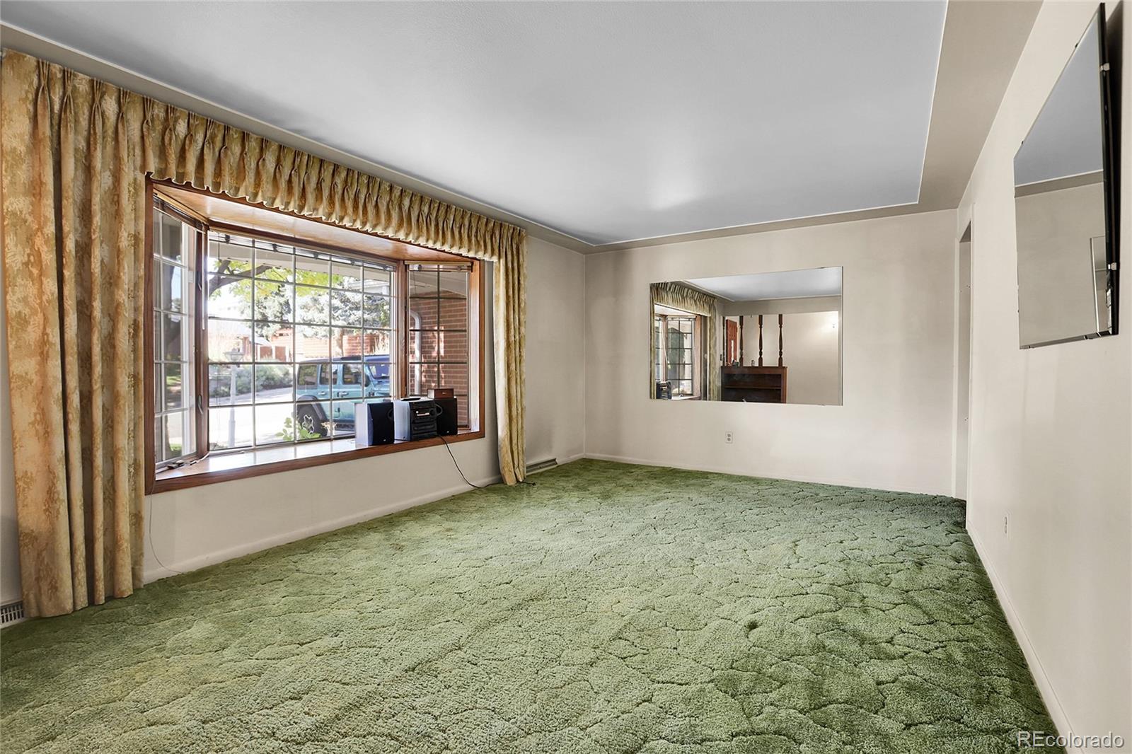 6984 Owens Street Arvada CO 80004