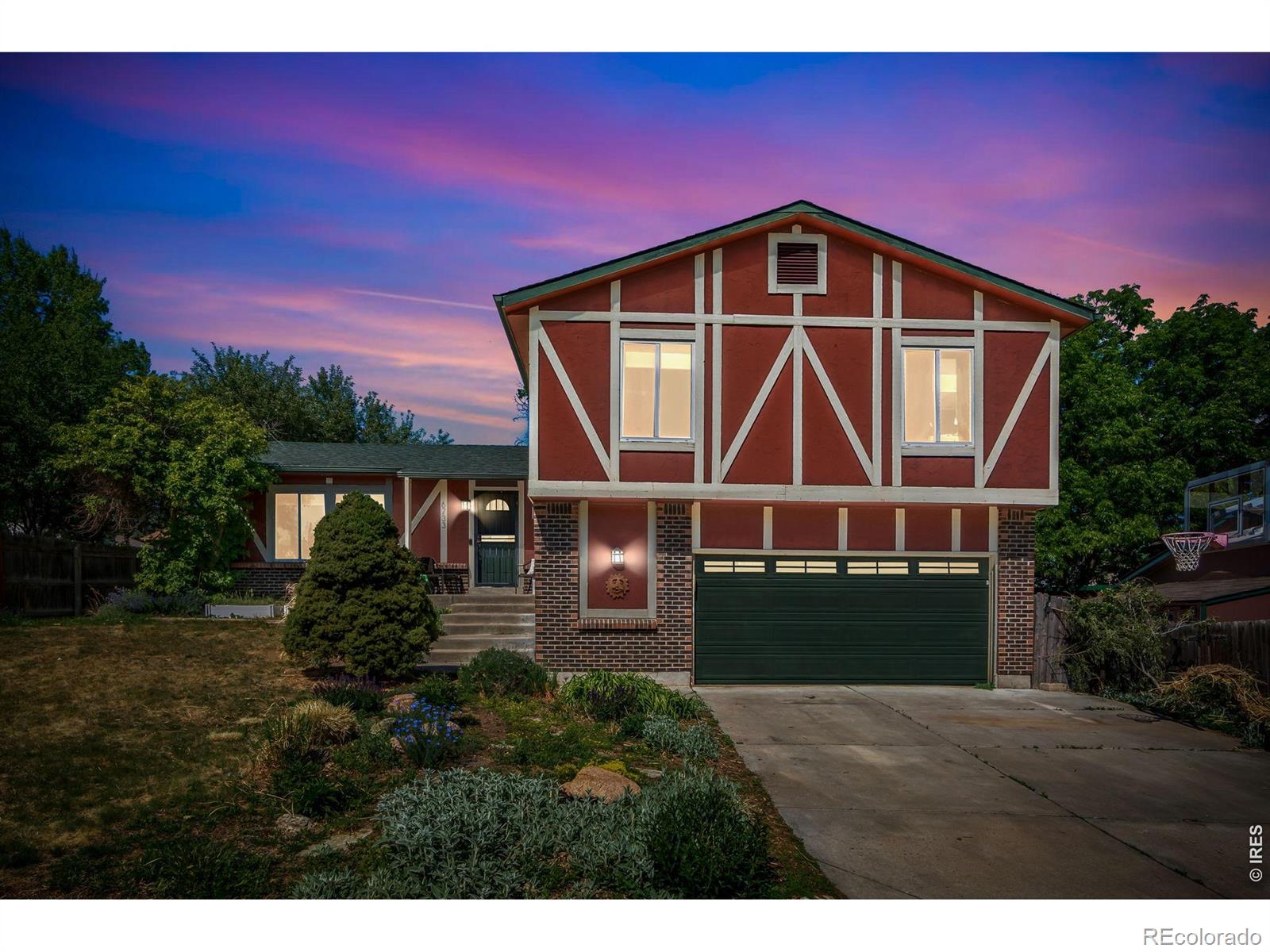 Arvada CO, 6733 Coors Street