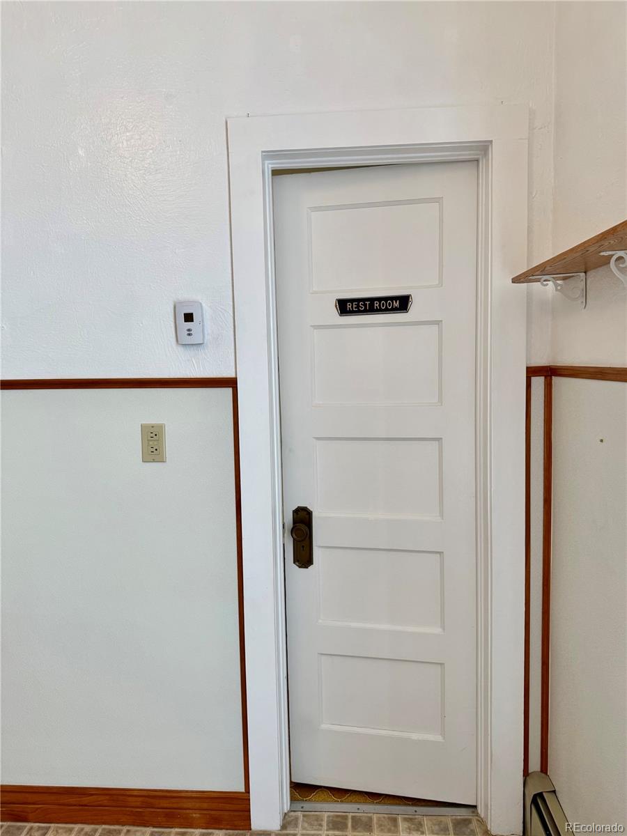 453 Mckinley Street Walden CO 80480