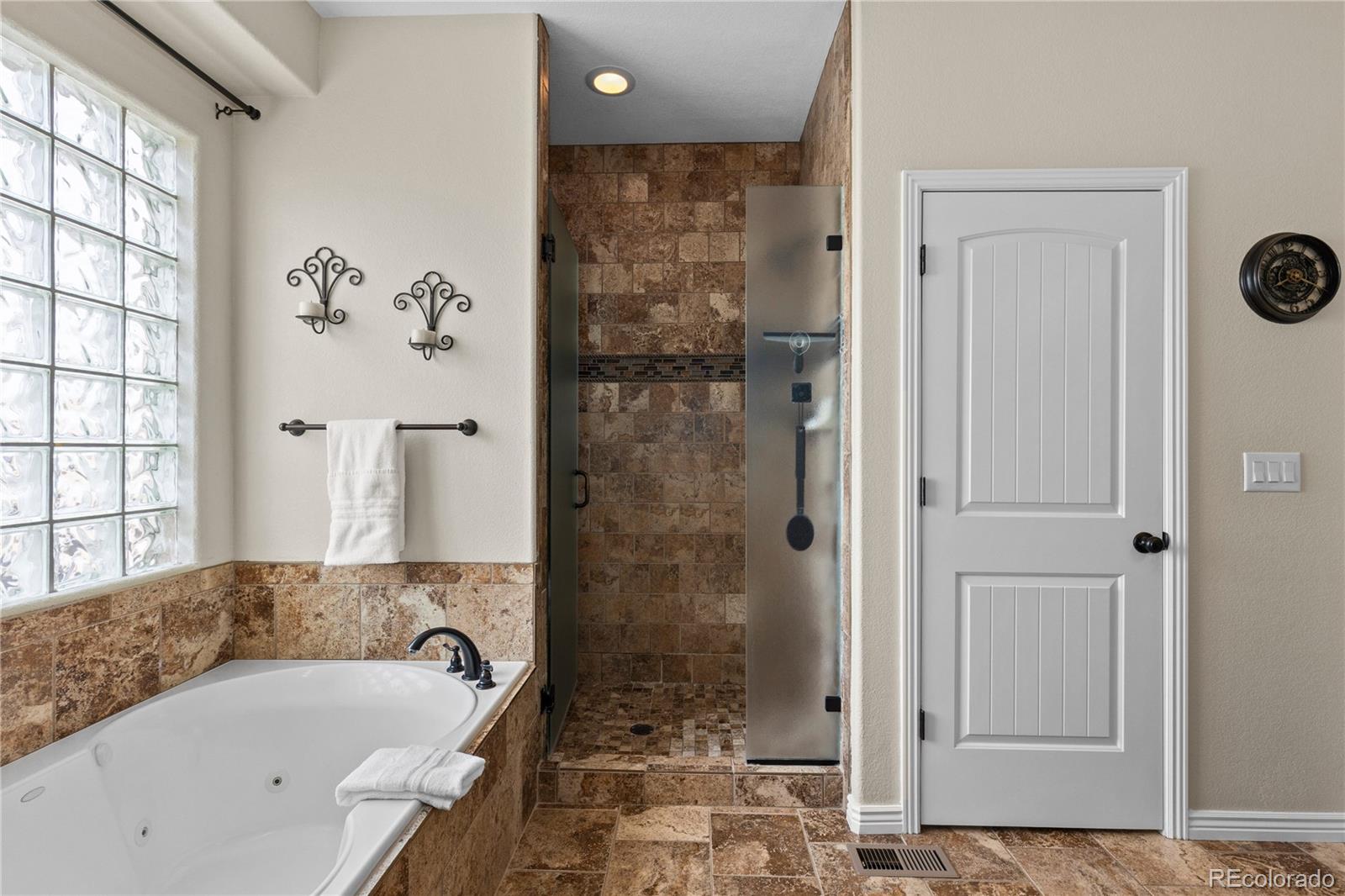 41900 Muirfield Loop Elizabeth CO 80107