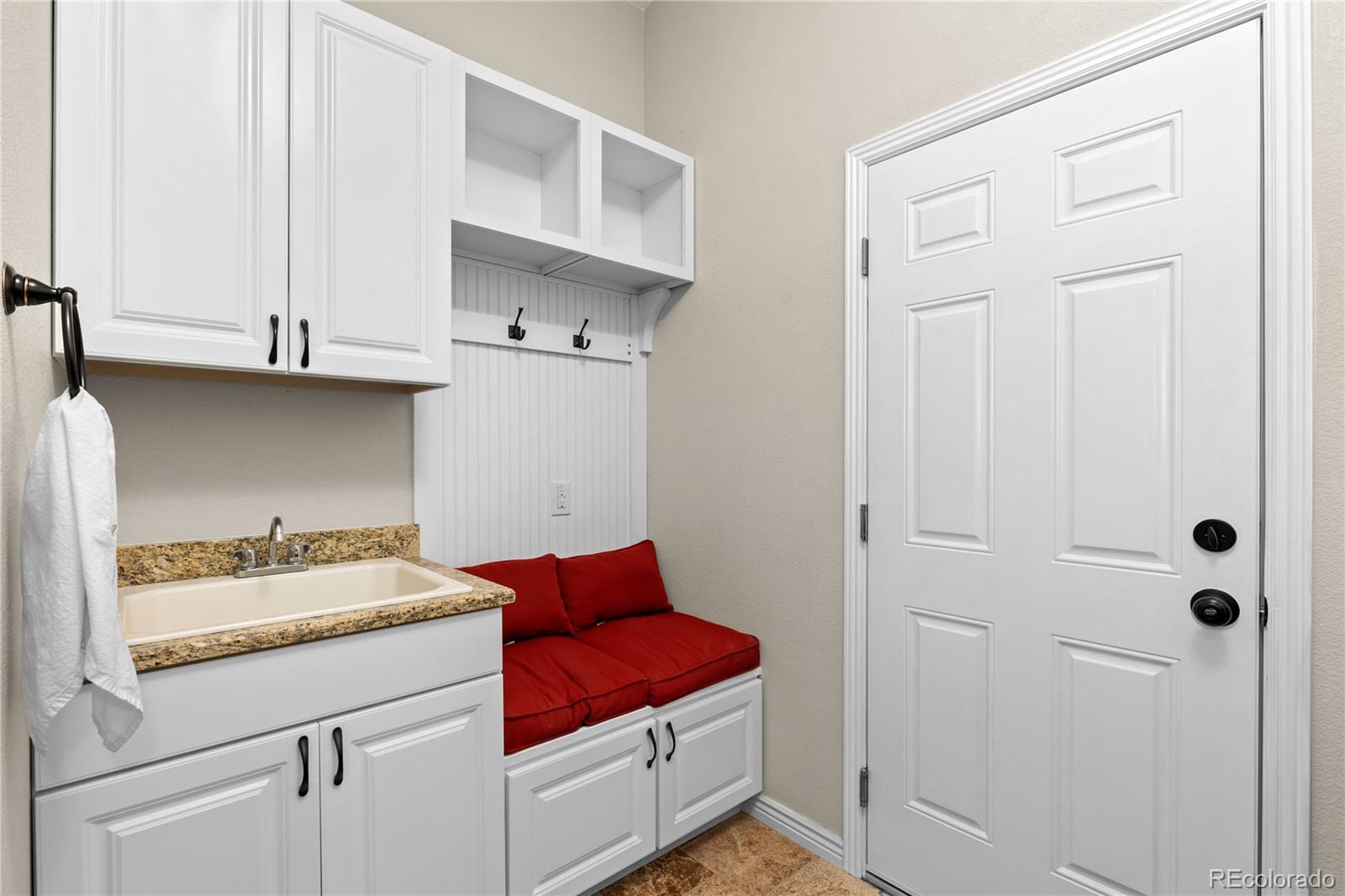41900 Muirfield Loop Elizabeth CO 80107