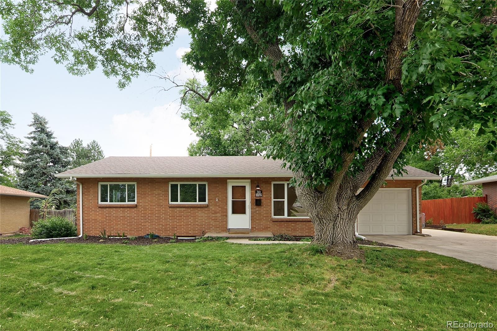 30 S Everett Street Lakewood CO 80226