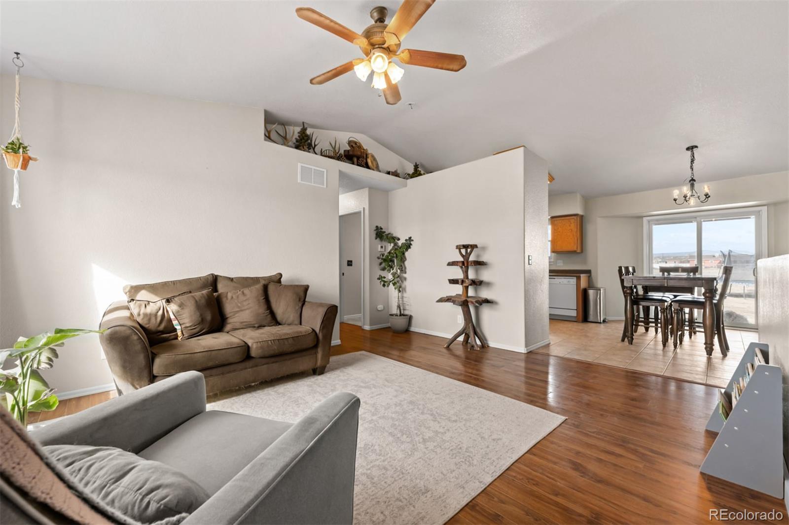 965 N Cimarron Drive Pueblo CO 81007
