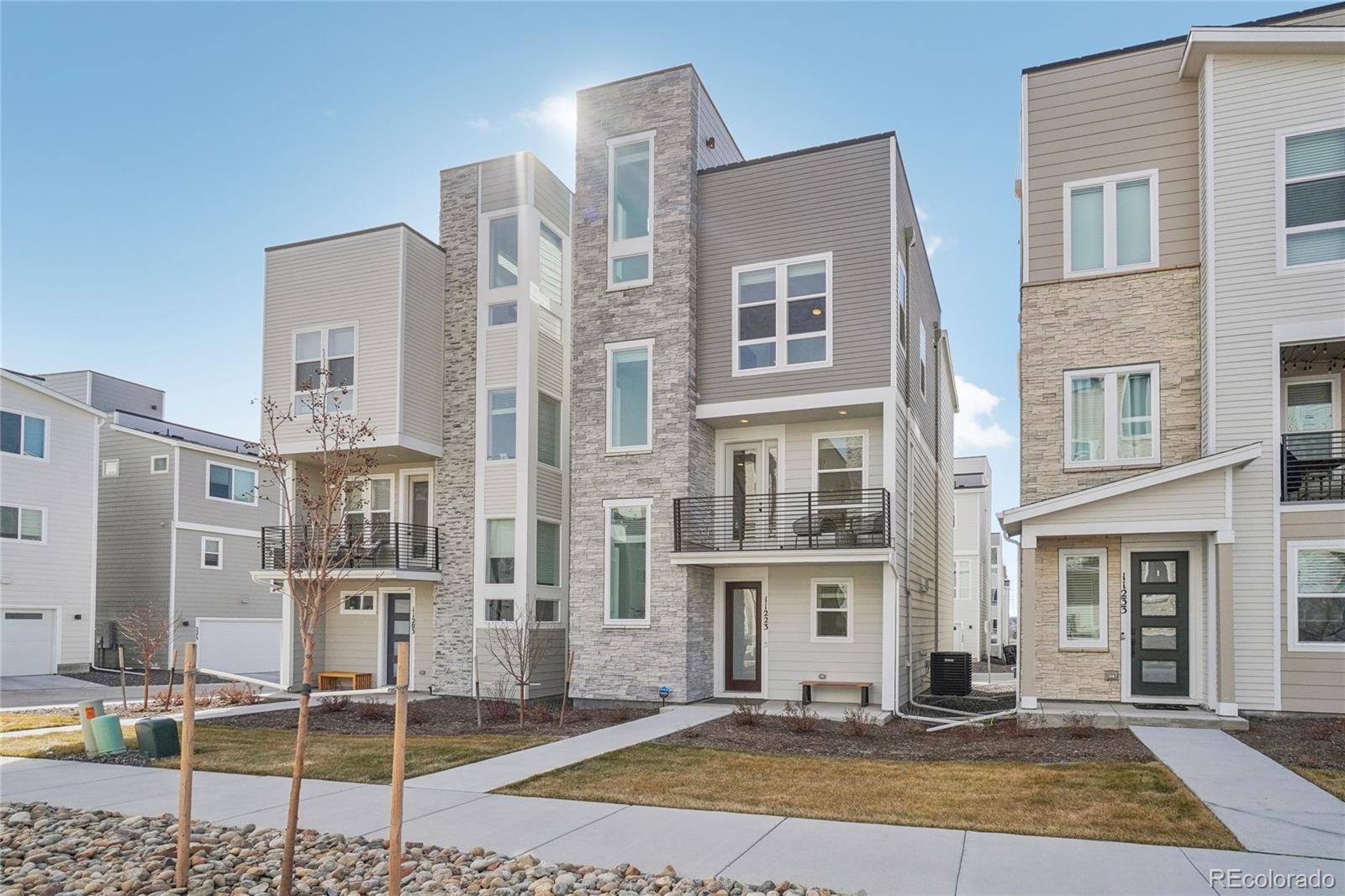 11223 W 53rd Place Arvada CO 80002