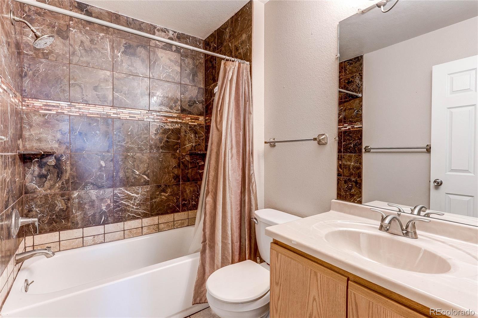 4884 E 101st Court Thornton CO 80229