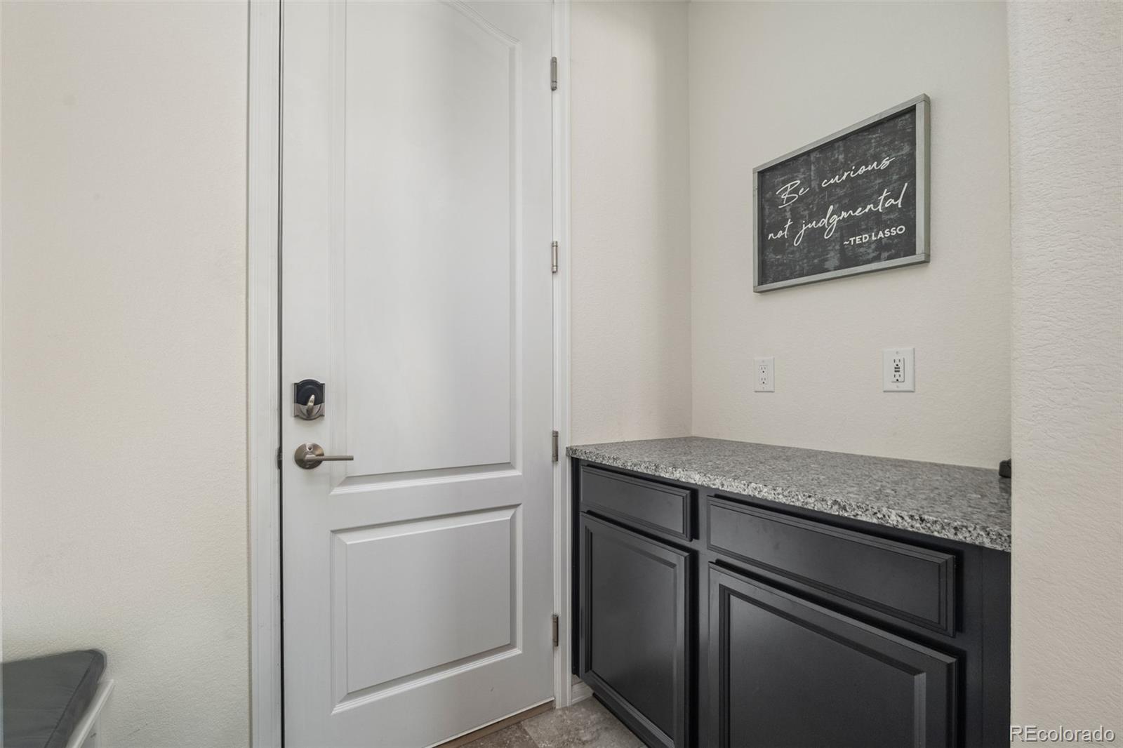 19255 W 84th Place Arvada CO 80007