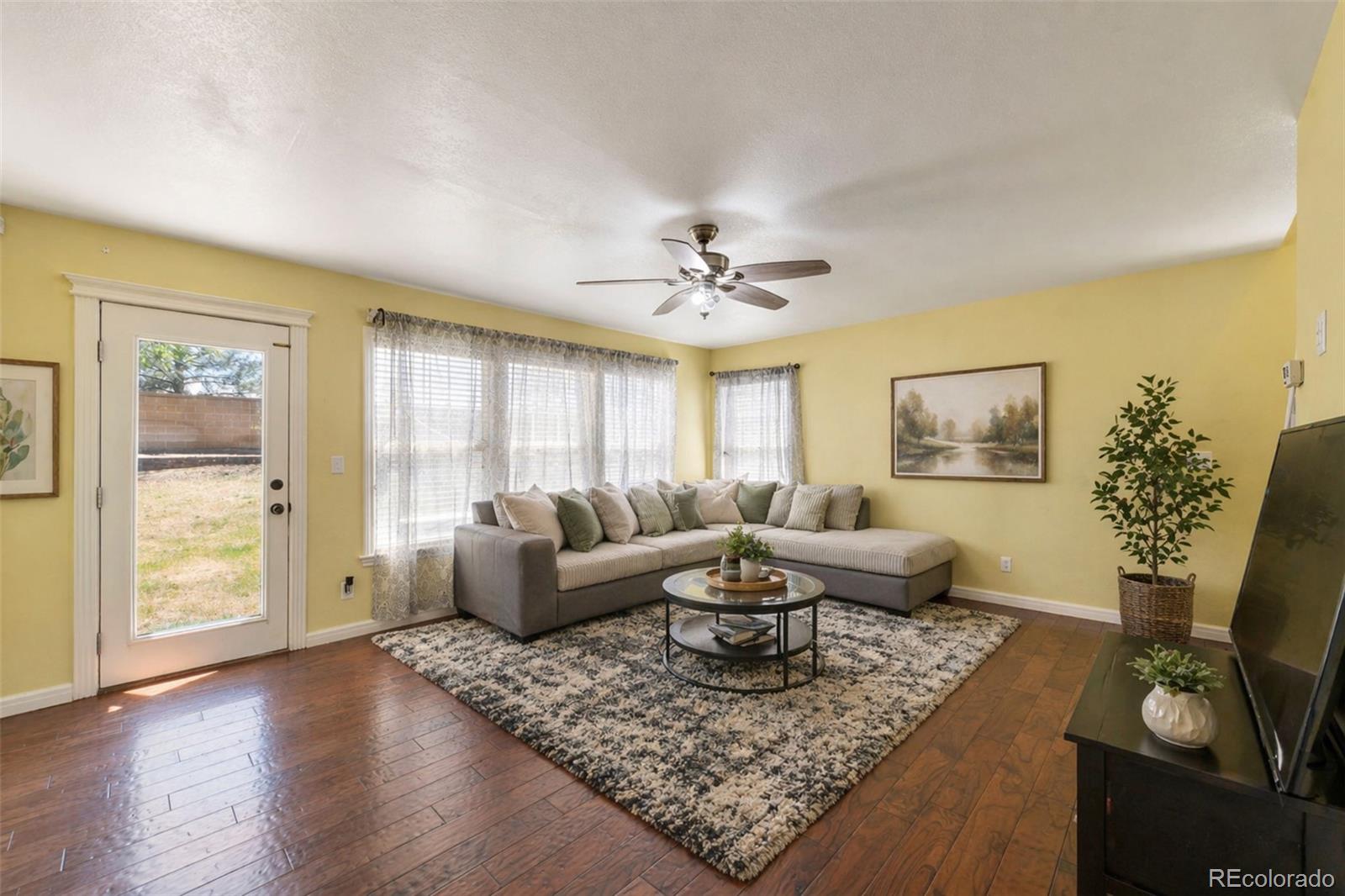 10742 Dayton Way Commerce City CO 80640