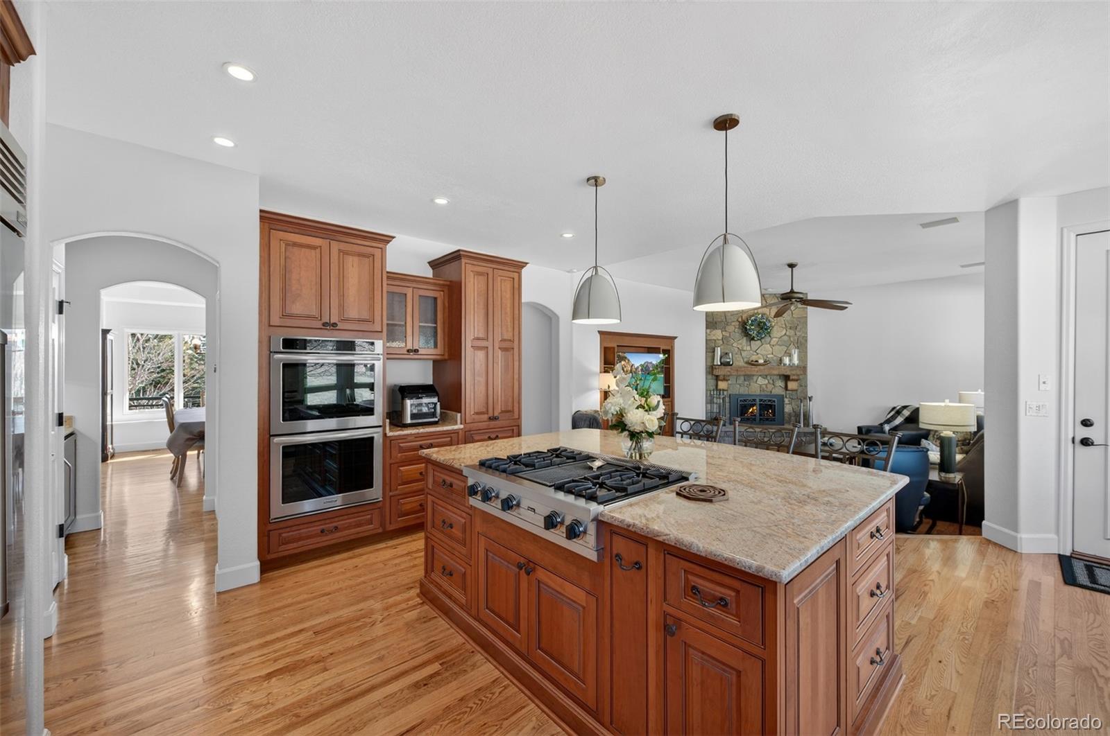33 Golden Eagle Lane Littleton CO 80127
