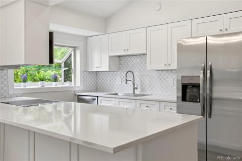2425 S Ellis Street Lakewood CO 80228