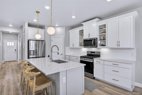 9779 Rosalee Peak Street Littleton CO 80125