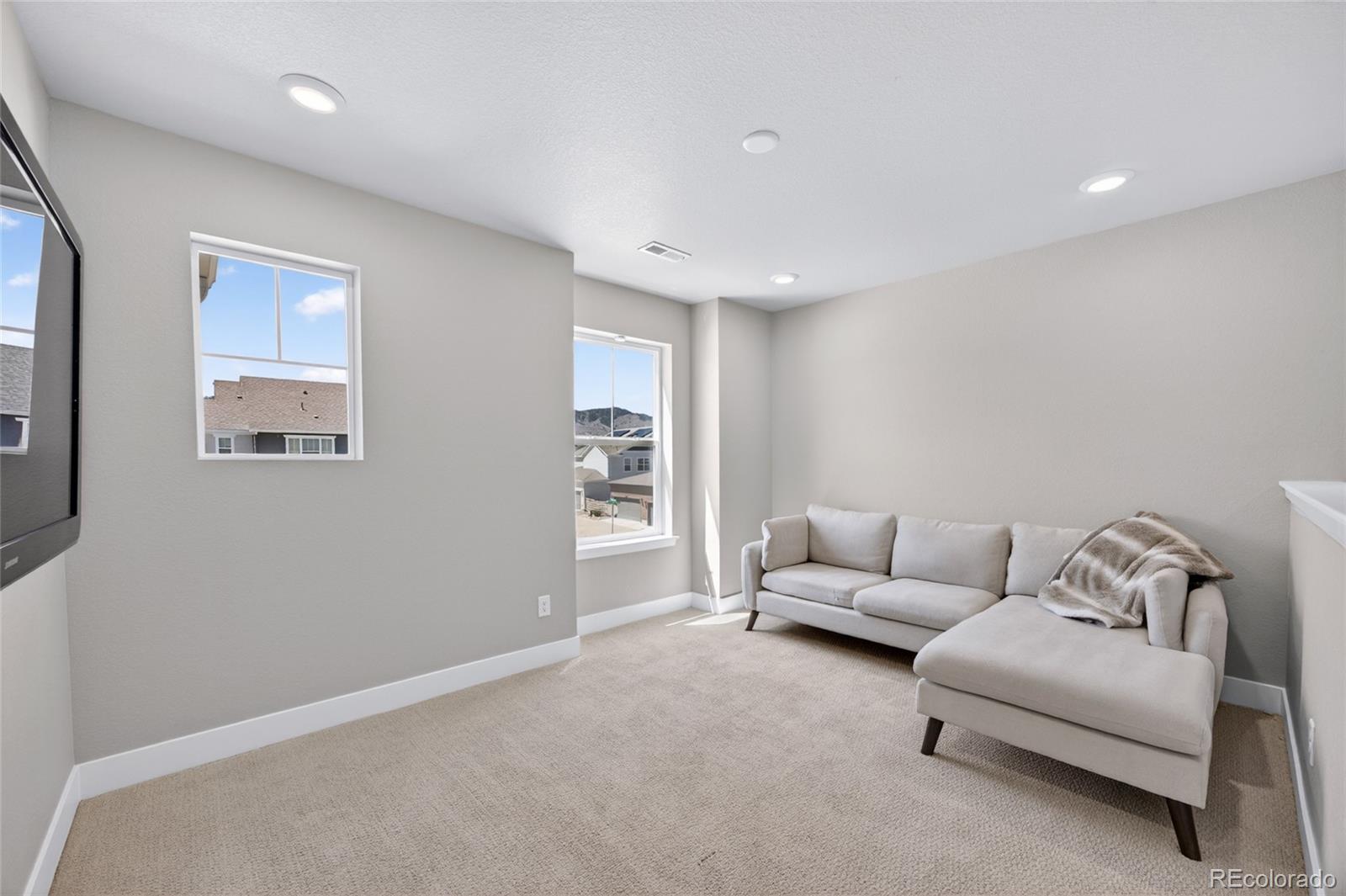9779 Rosalee Peak Street Littleton CO 80125