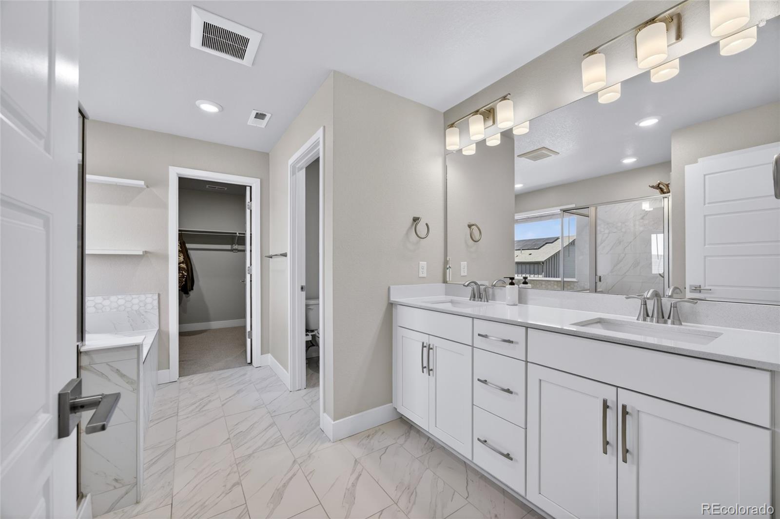 9779 Rosalee Peak Street Littleton CO 80125