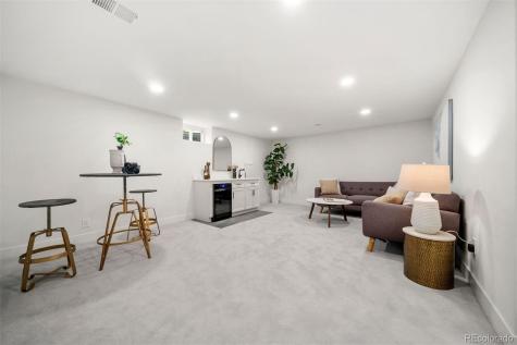 6769 S Foresthill Street Littleton CO 80120
