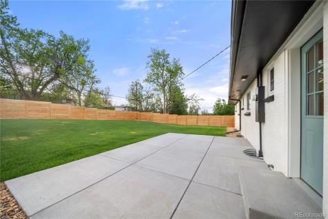 6769 S Foresthill Street Littleton CO 80120