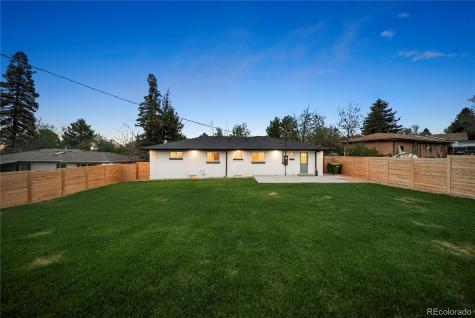 6769 S Foresthill Street Littleton CO 80120