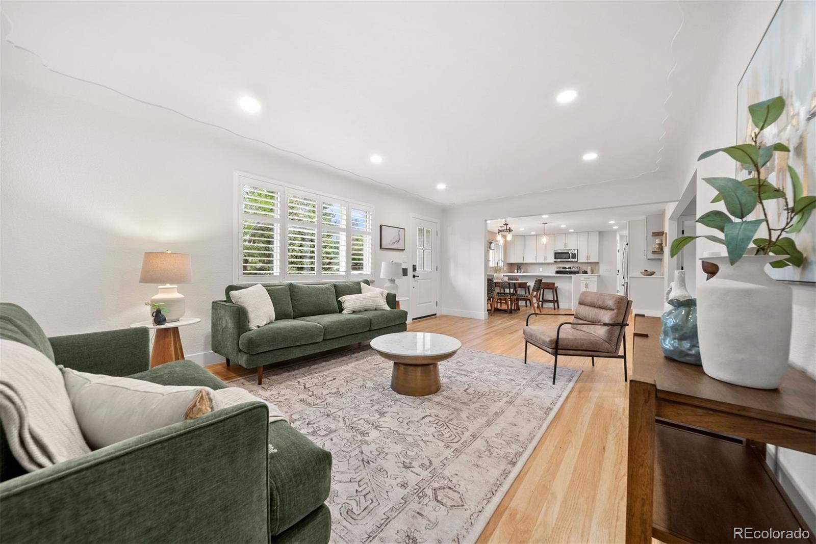 6769 S Foresthill Street Littleton CO 80120