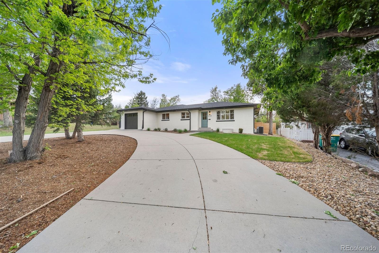 6769 S Foresthill Street Littleton CO 80120
