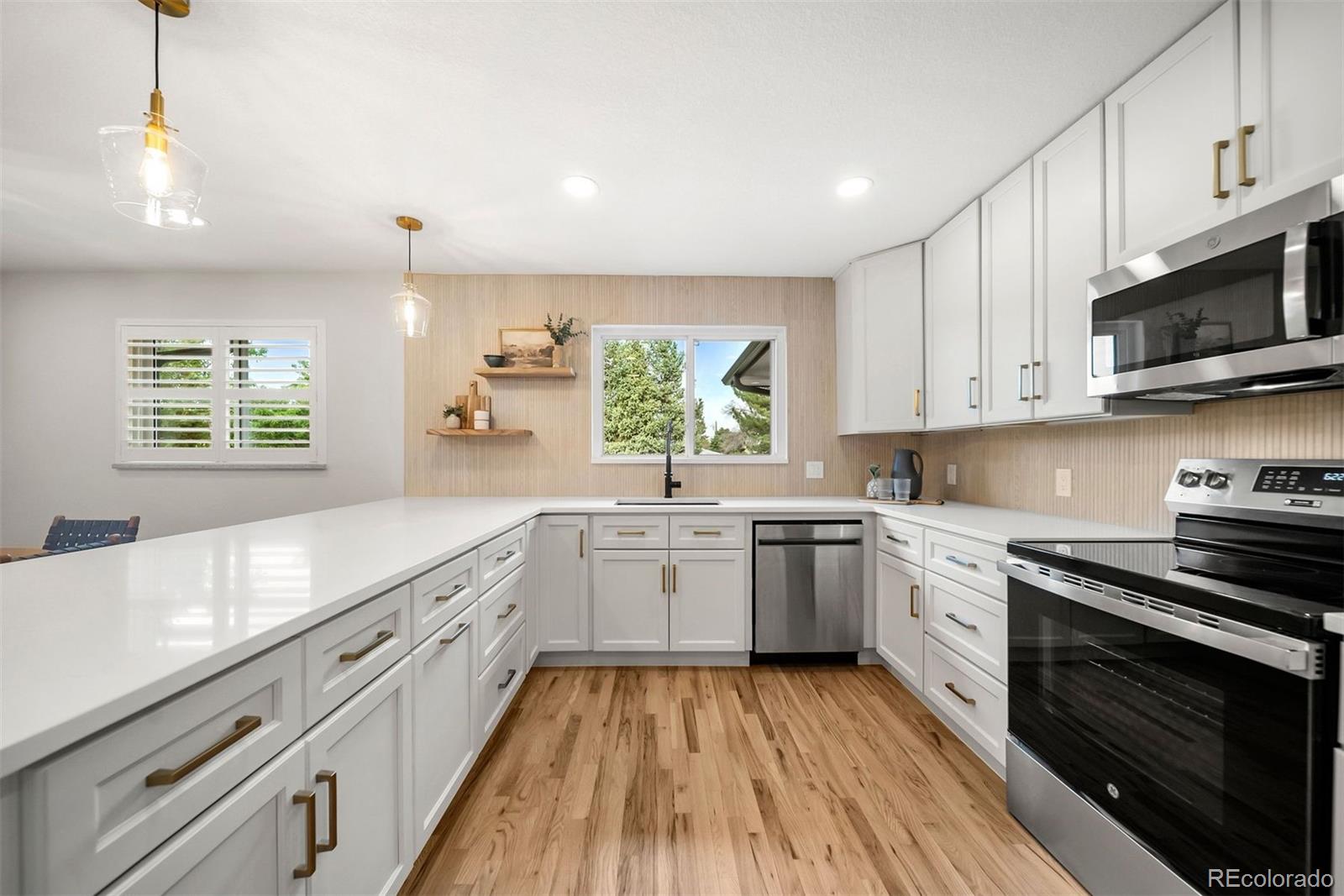 6769 S Foresthill Street Littleton CO 80120