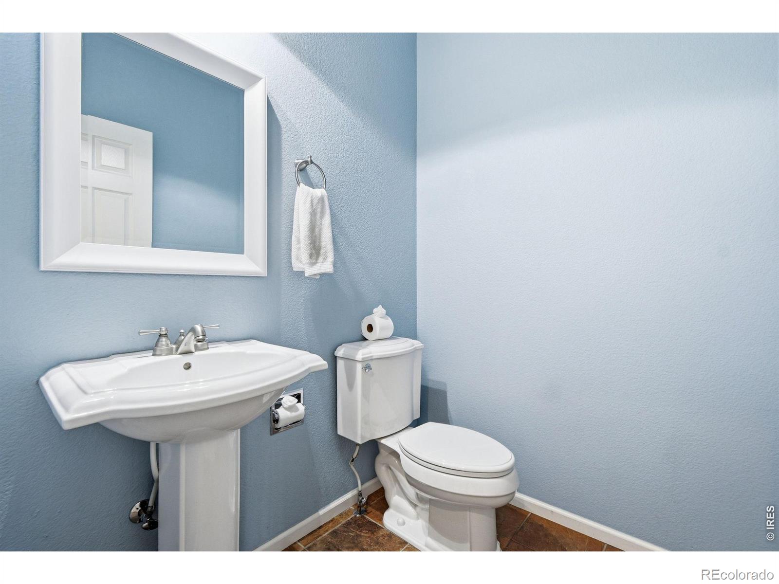 123 Falcon Lane Lyons CO 80540