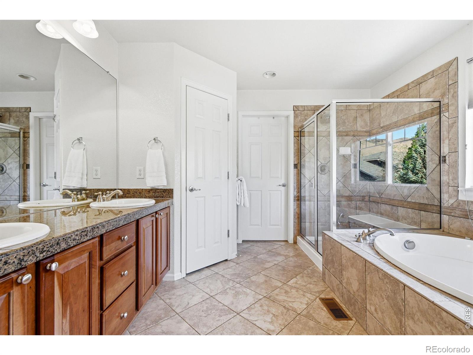 123 Falcon Lane Lyons CO 80540