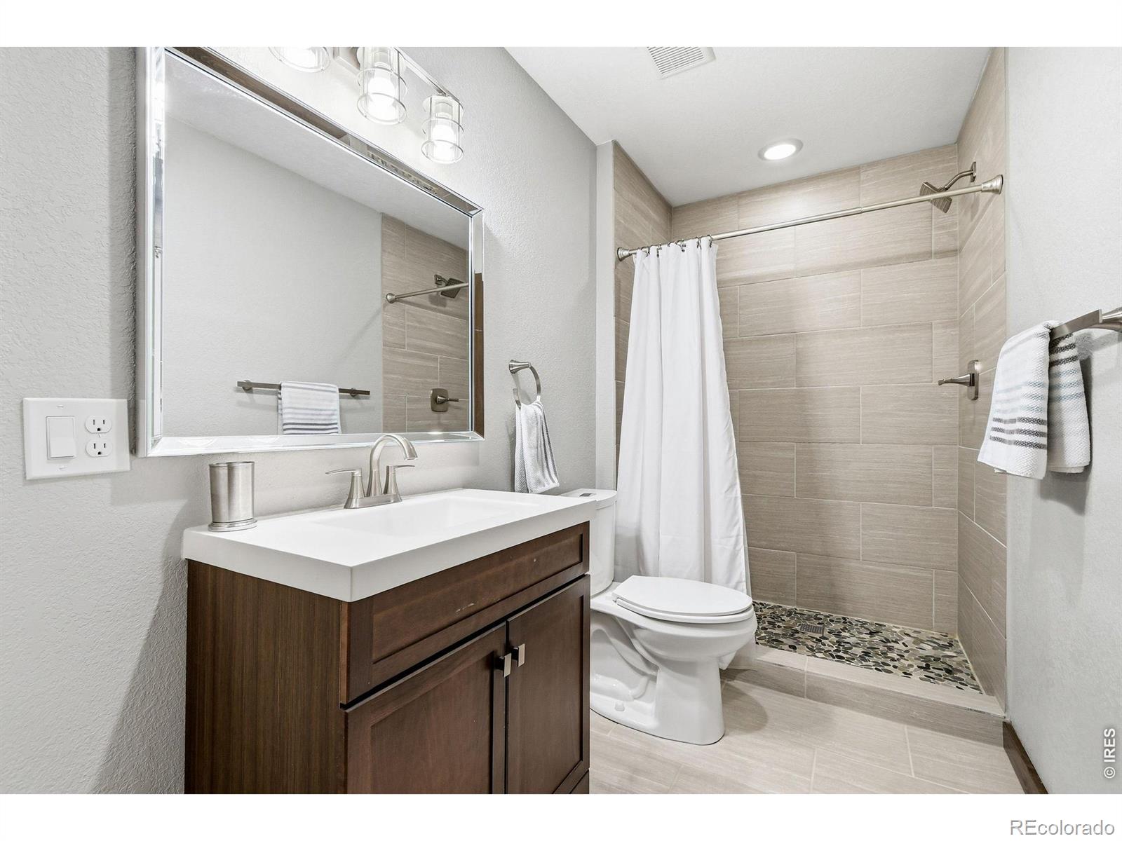 123 Falcon Lane Lyons CO 80540