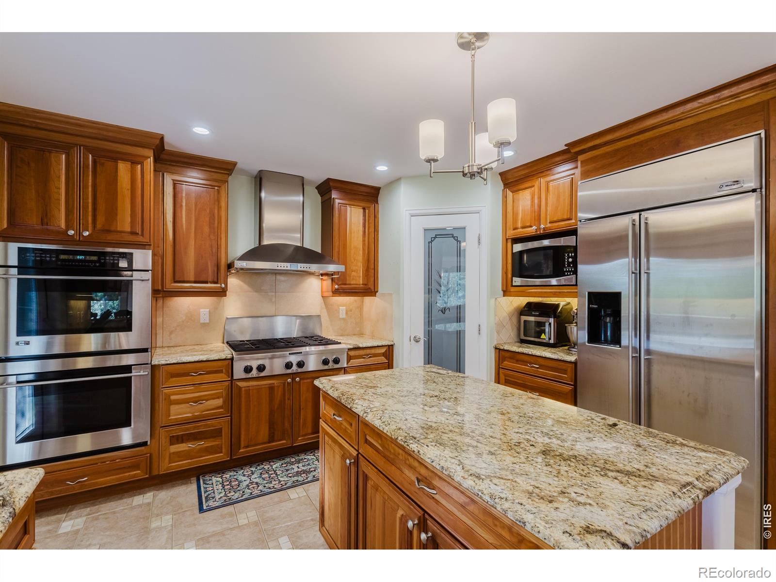1013 Ravenwood Road Boulder CO 80303