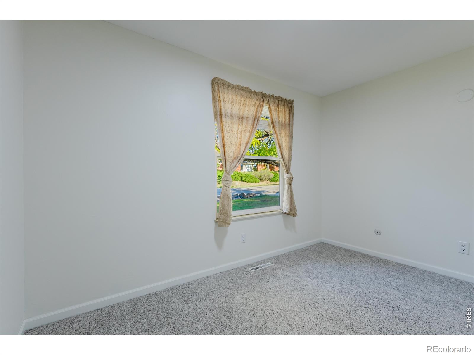 1013 Ravenwood Road Boulder CO 80303