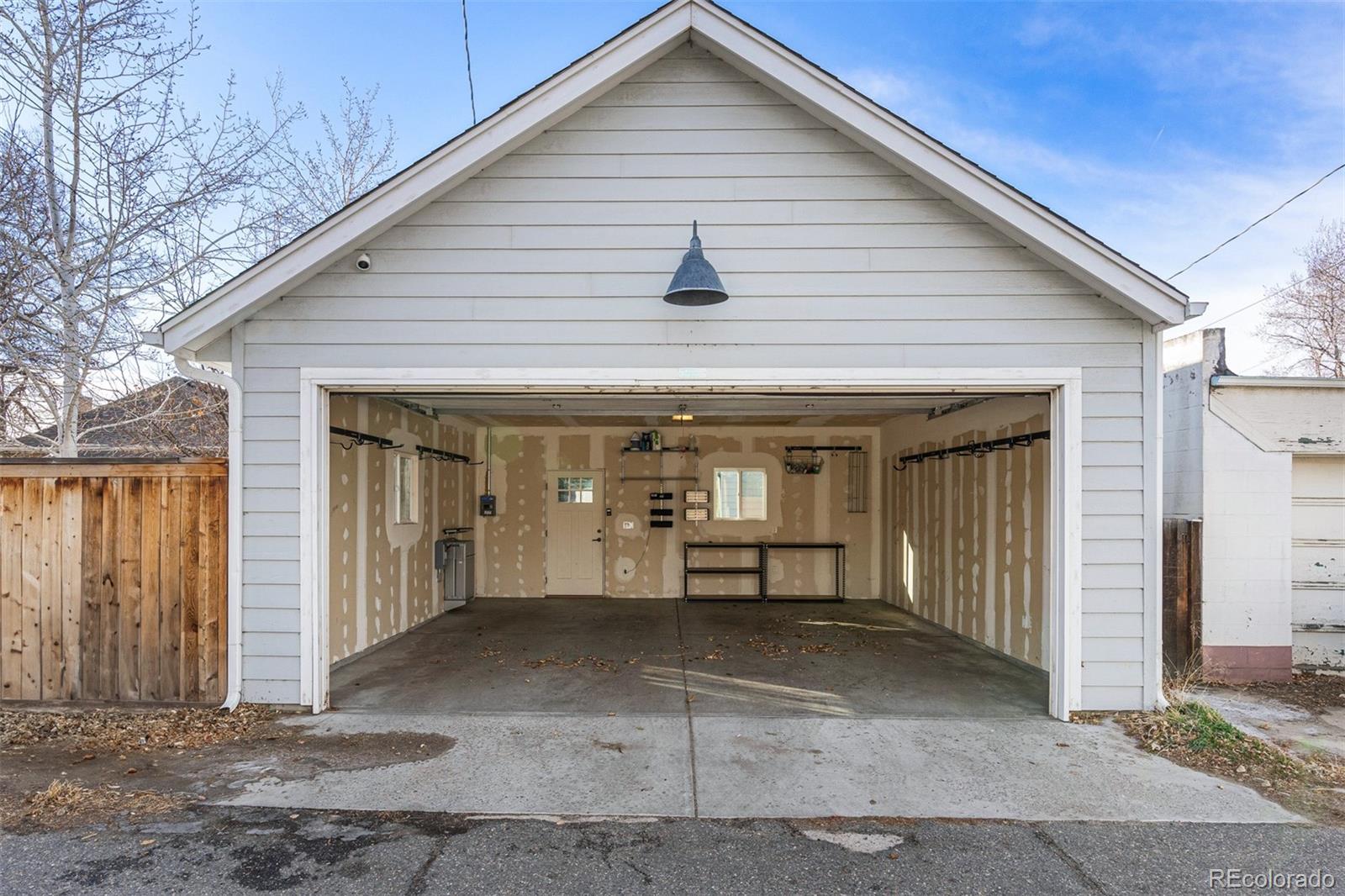 PorchLight Real Estate Group