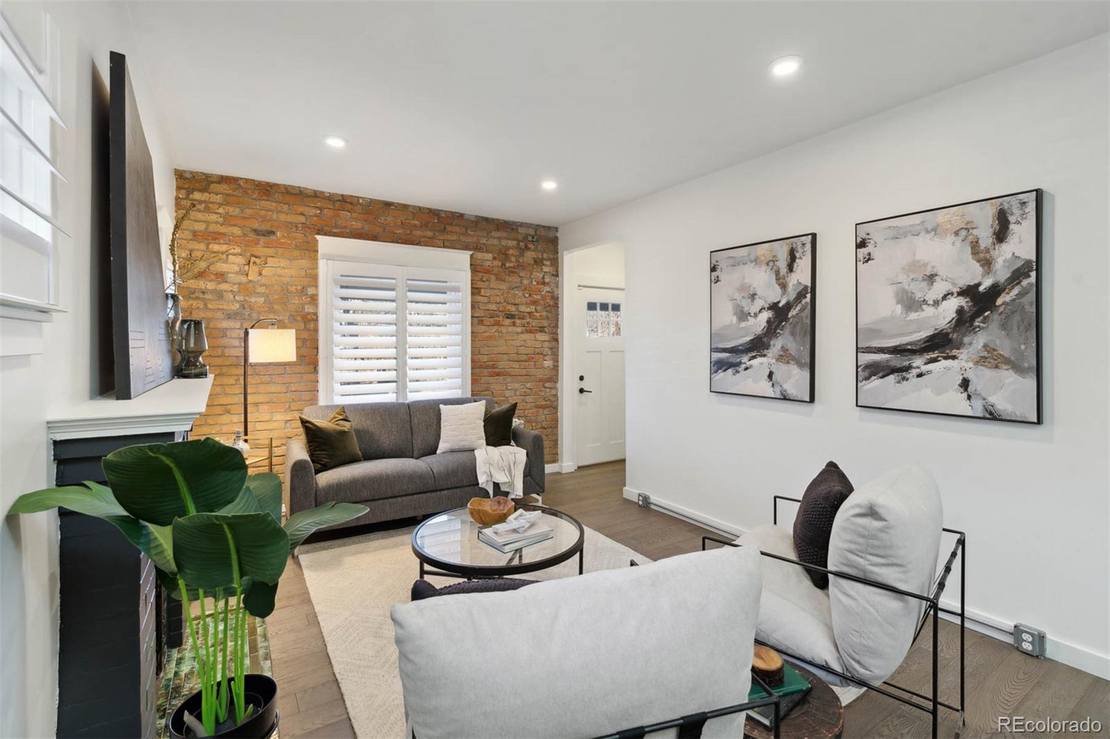 PorchLight Real Estate Group