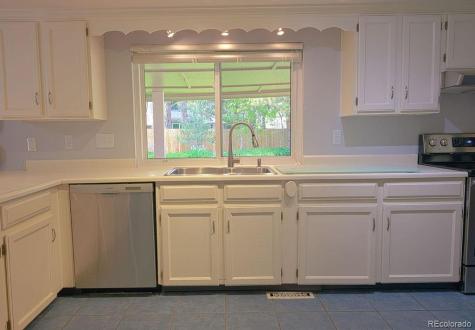 8401 E Long Avenue Centennial CO 80112