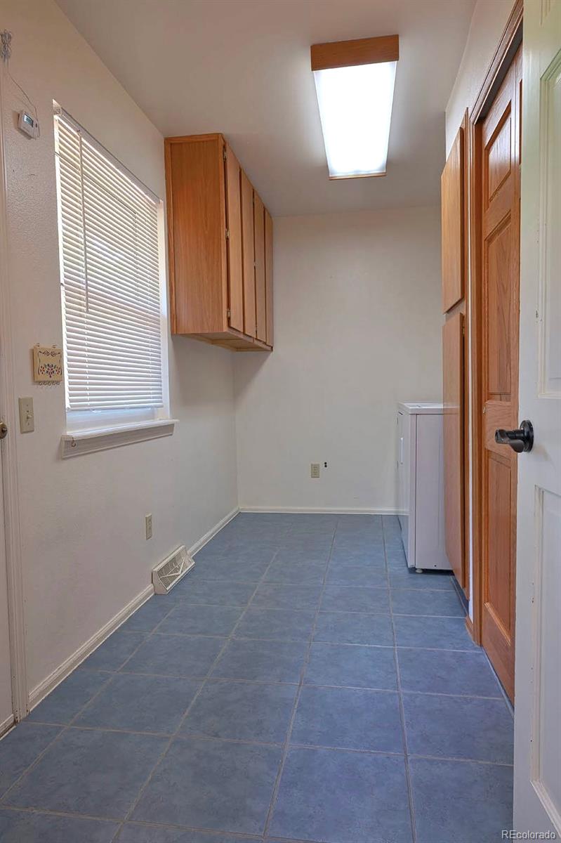 8401 E Long Avenue Centennial CO 80112