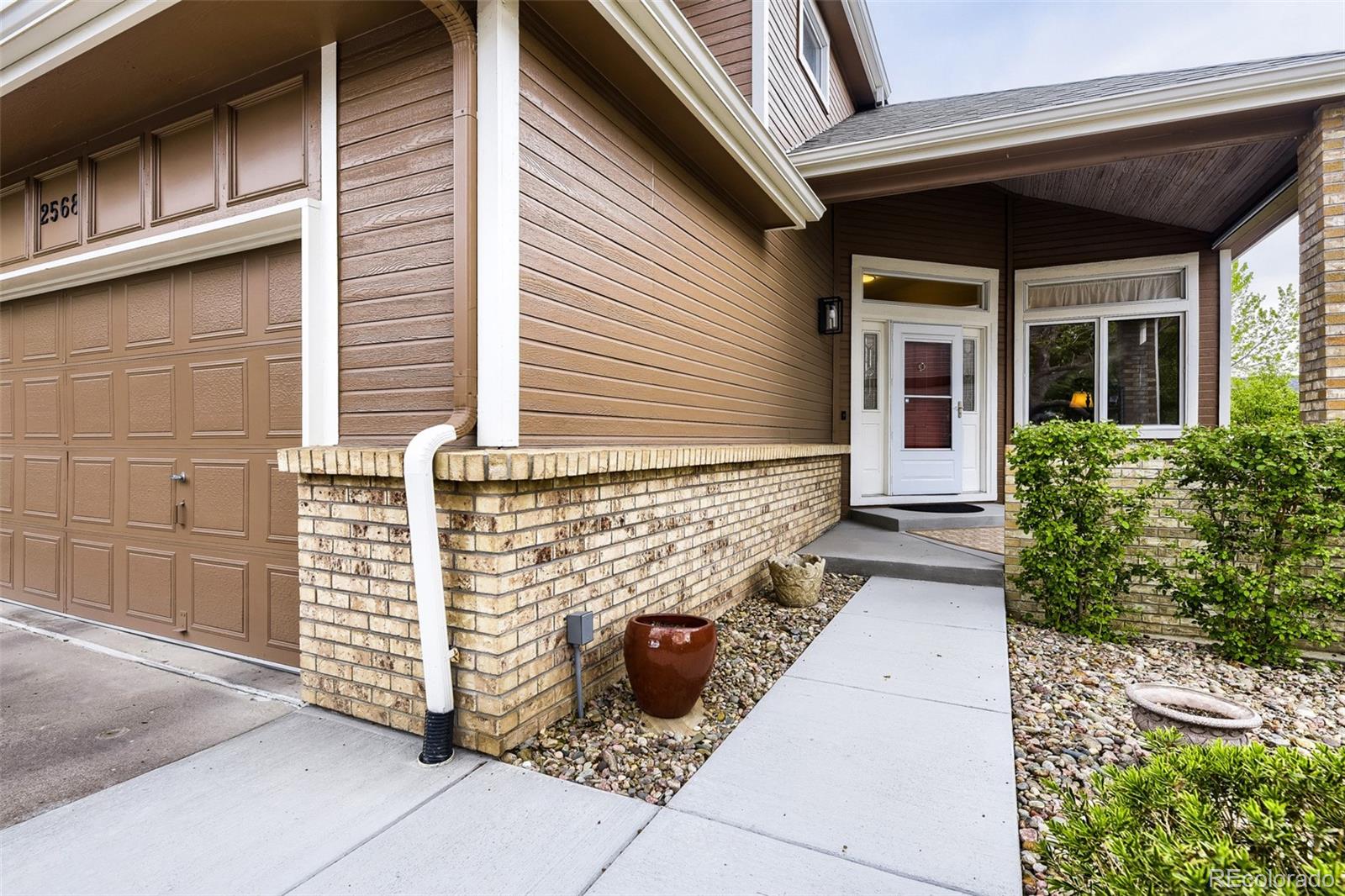 2568 S Independence Court Denver CO 80227