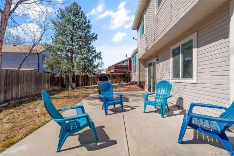 392 Fir Lane Broomfield CO 80020