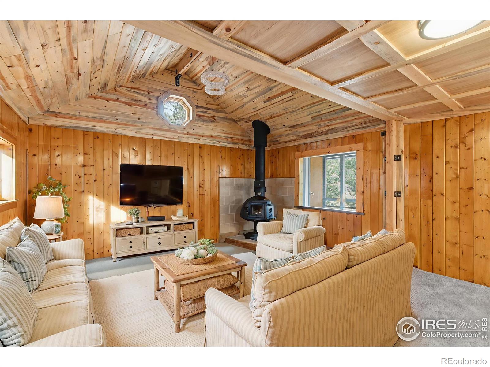 124 Big Pine Lane Drake CO 80515