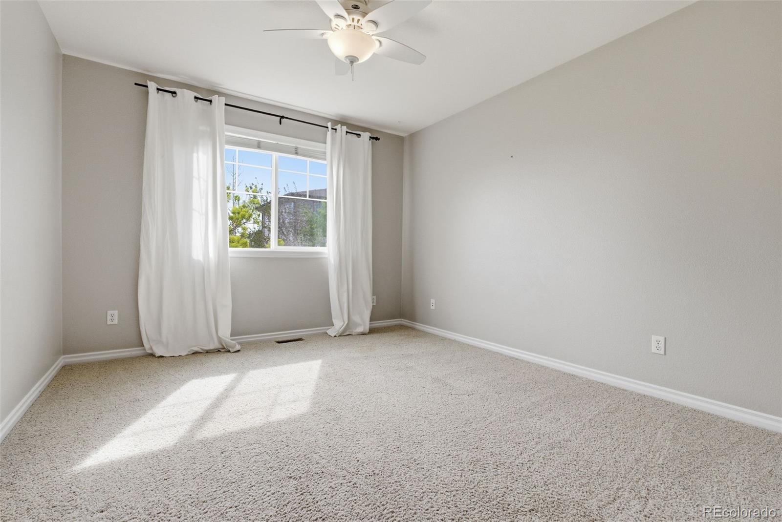 5301 Fullerton Circle Highlands Ranch CO 80130