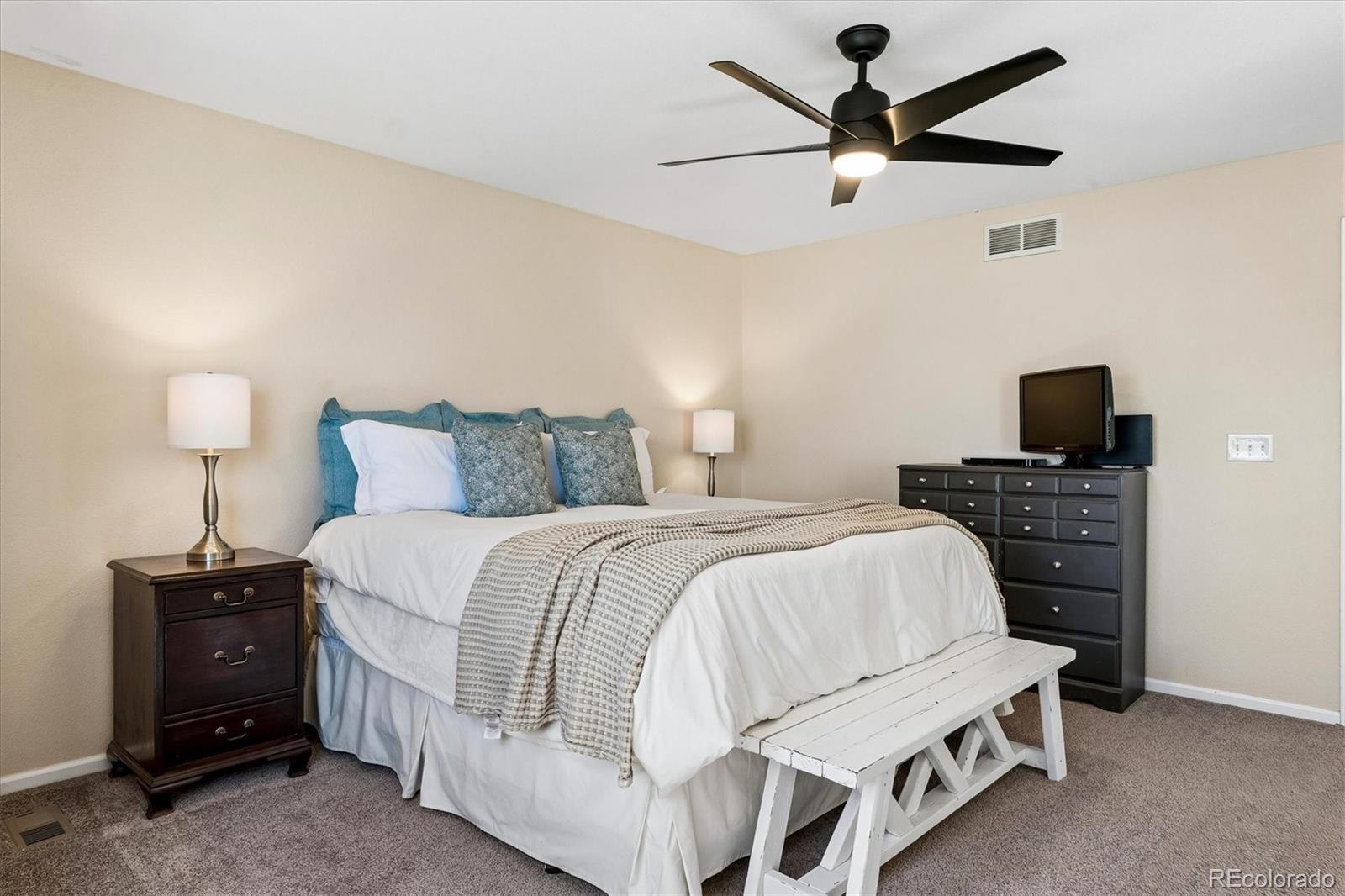 10534 Westcliff Place Highlands Ranch CO 80130
