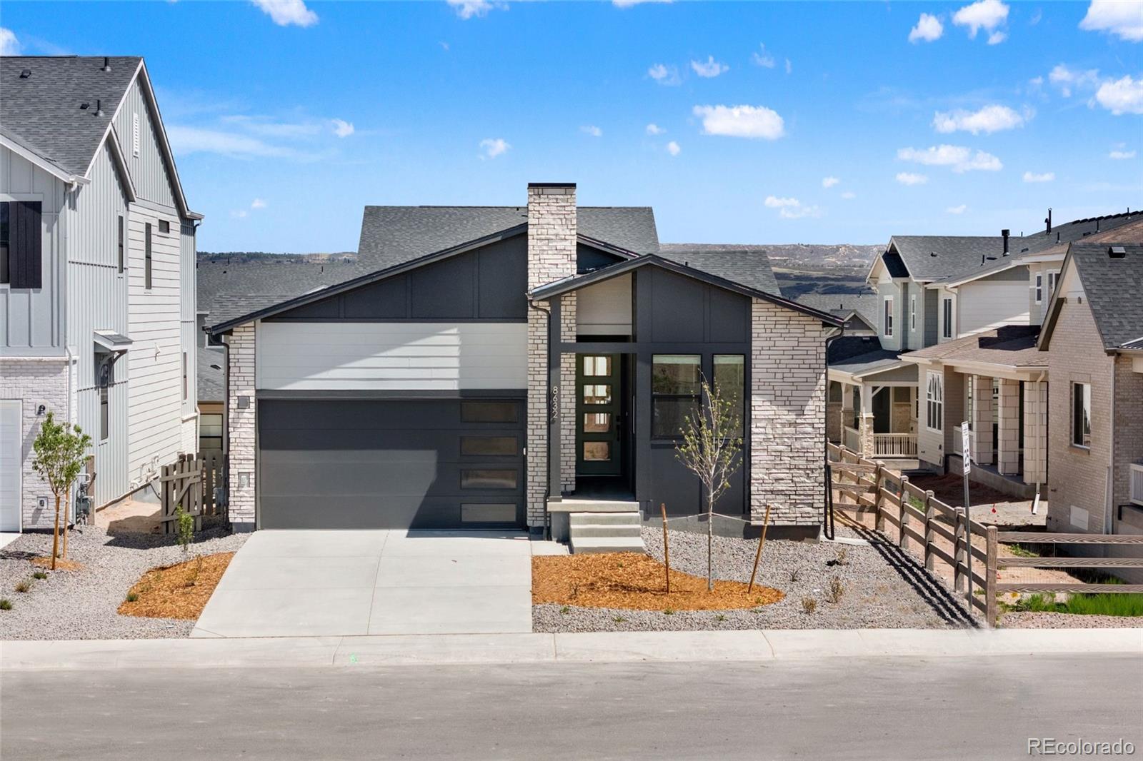 8632 Whiteclover Street Littleton CO 80125