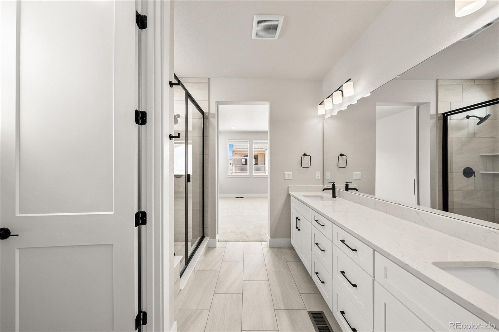 8632 Whiteclover Street Littleton CO 80125