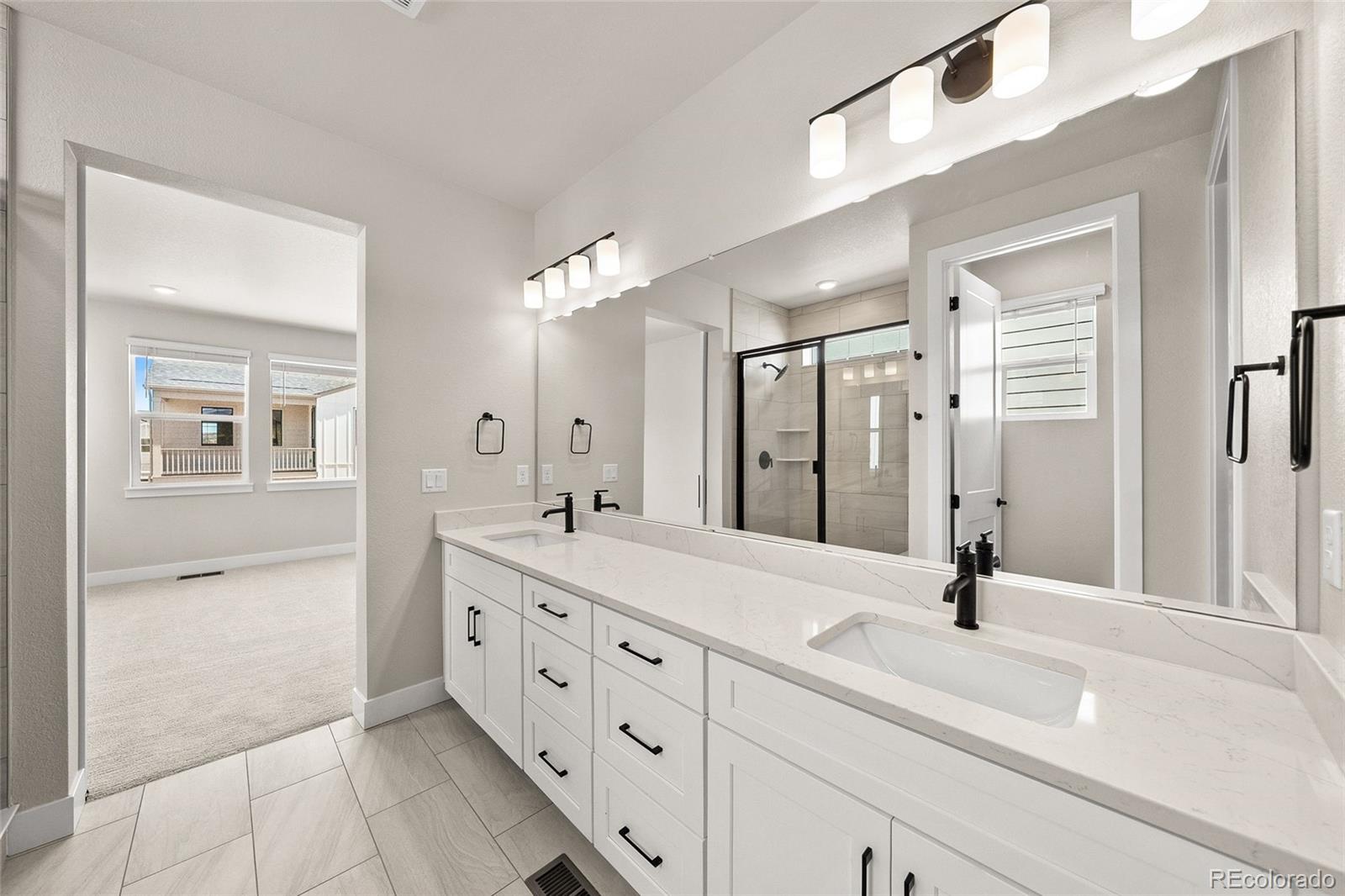 8632 Whiteclover Street Littleton CO 80125