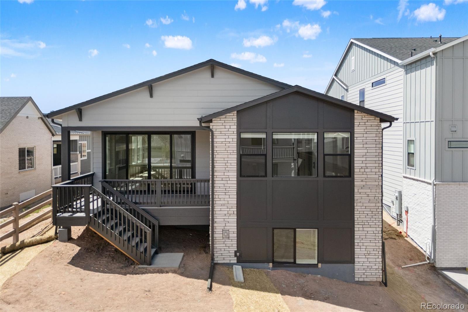 8632 Whiteclover Street Littleton CO 80125
