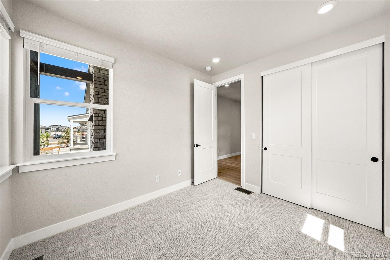 8632 Whiteclover Street Littleton CO 80125