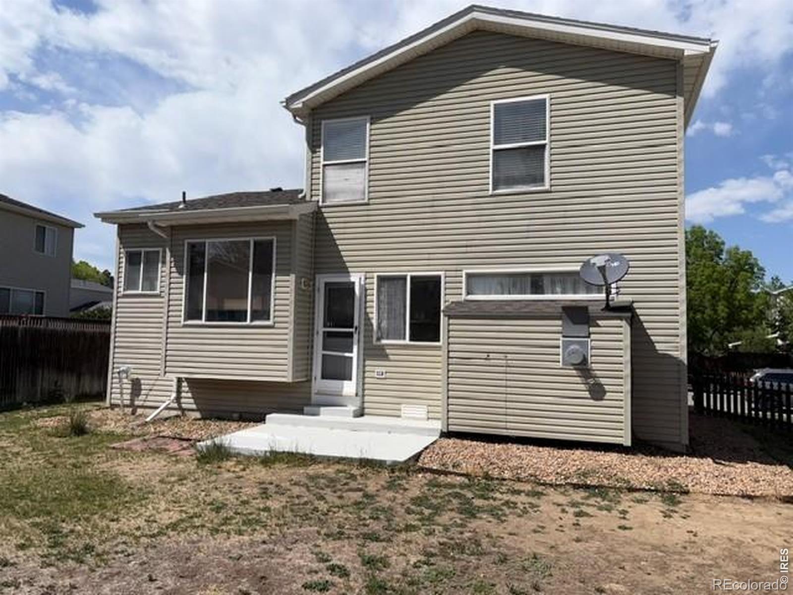 1104 Fall River Circle Longmont CO 80504