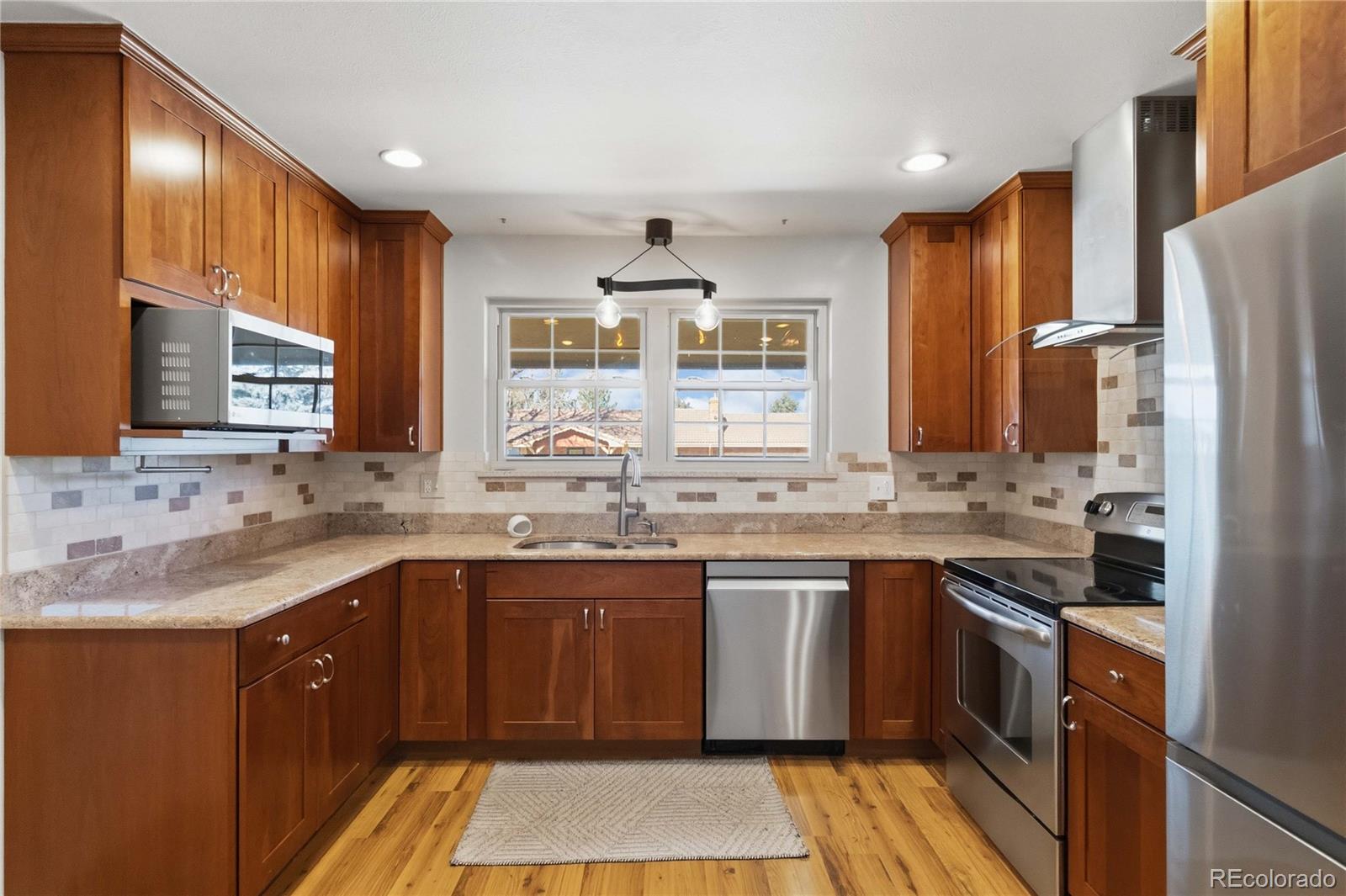 6984 Dover Way Arvada CO 80004