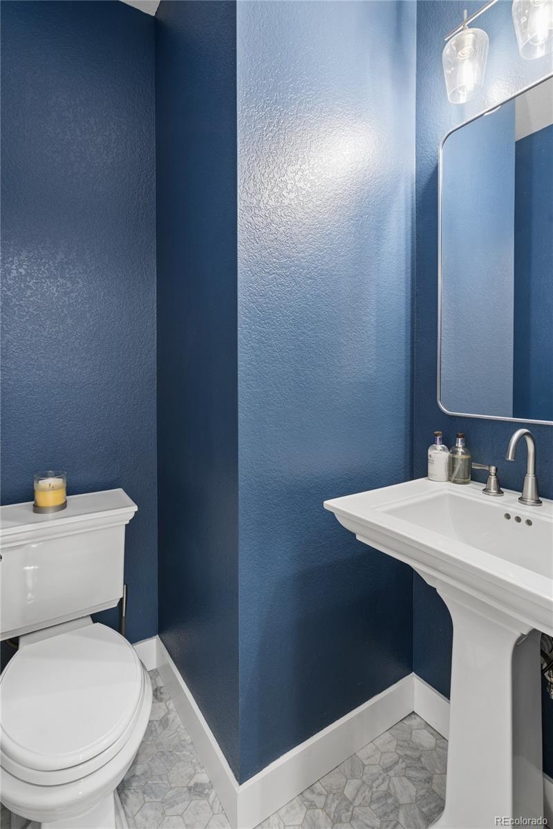 827 Uinta Way Denver CO 80230