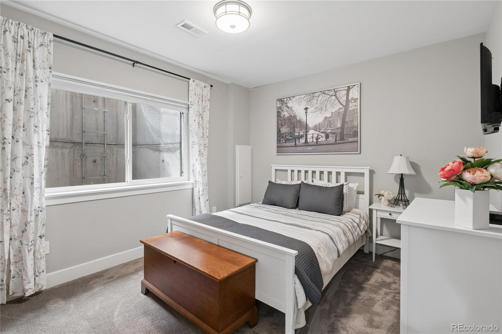 827 Uinta Way Denver CO 80230