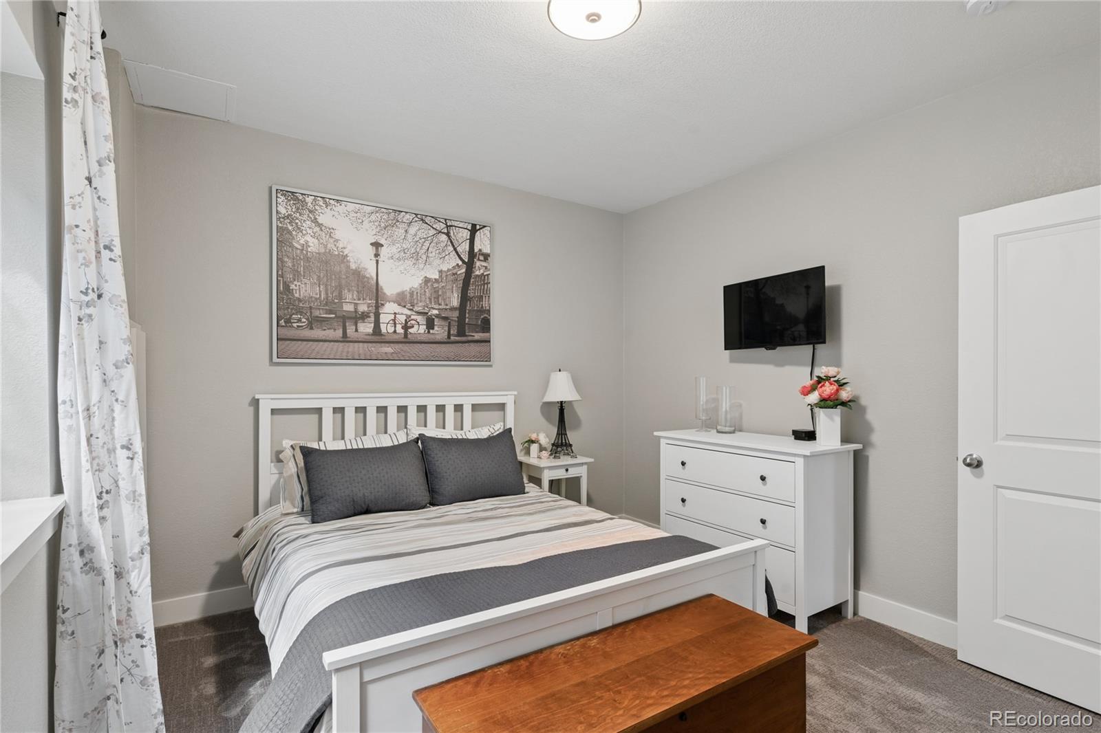 827 Uinta Way Denver CO 80230