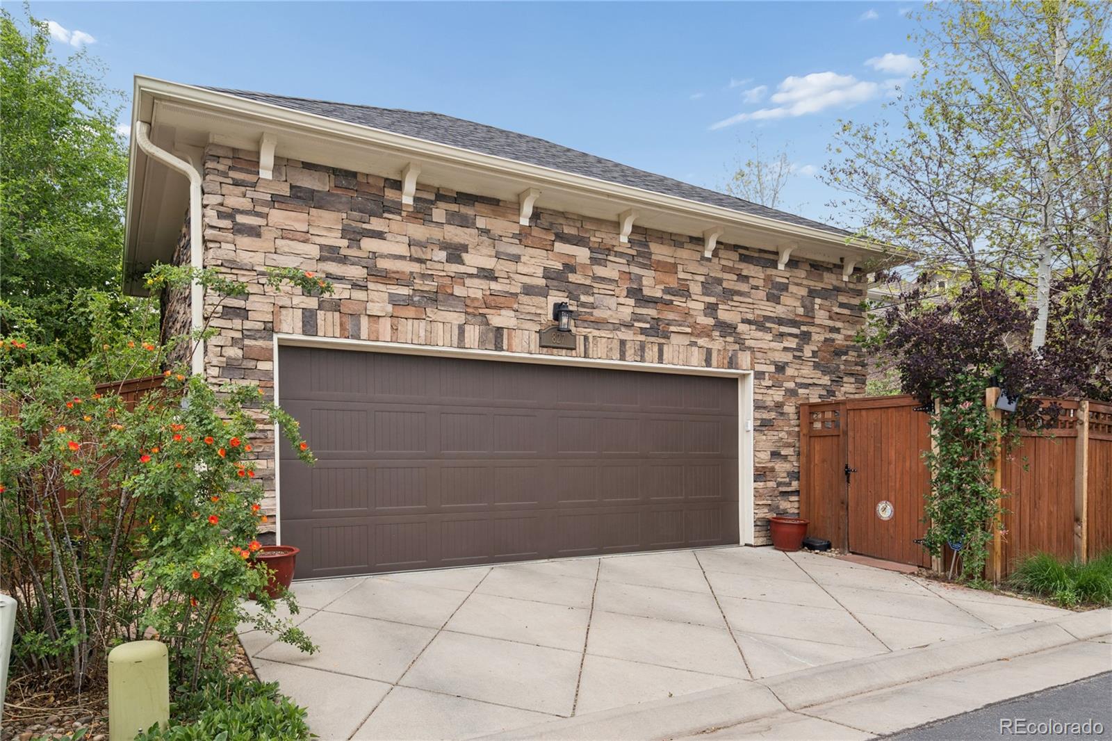 827 Uinta Way Denver CO 80230