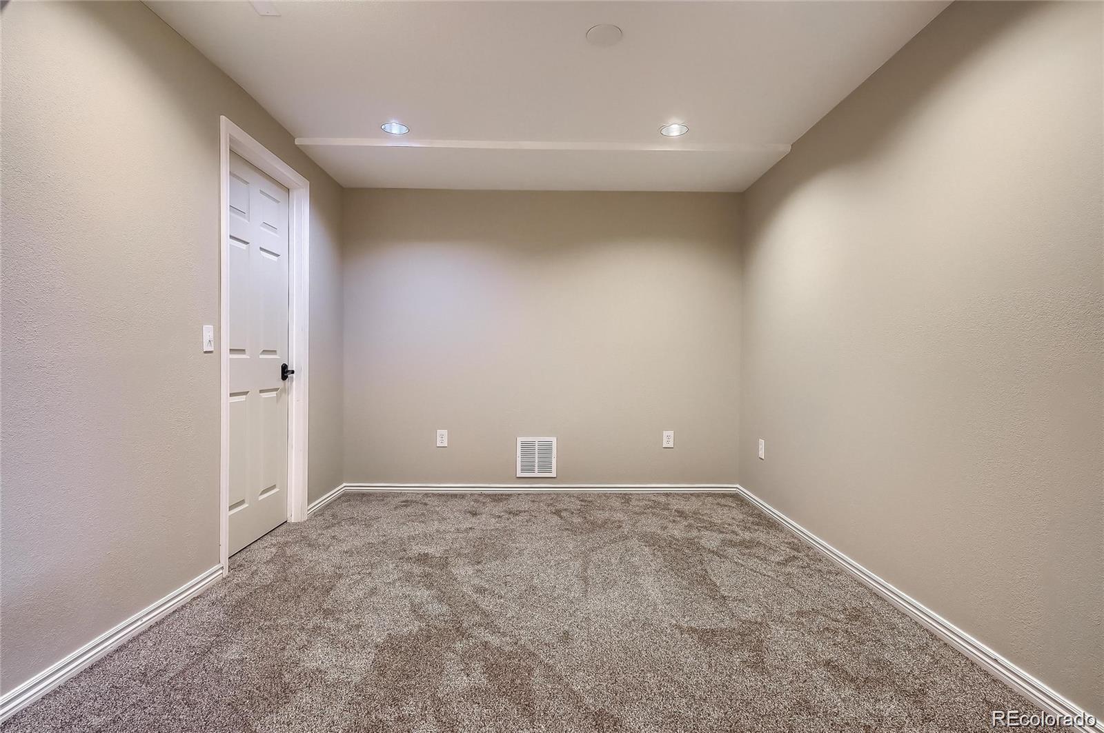 9744 Fox Den Drive Littleton CO 80125